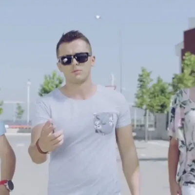 Premierë: Korab Shaqiri Lanson Videoklipin E Ri “Shokët E Mi“