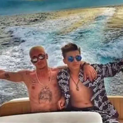 2 Fjalë Për Klipin E Ri “Kukllat“ Nga Endri Ft. Getinjo
