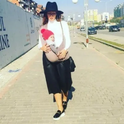 Nora Dhe Rene Shijojnë Diellin