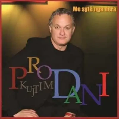 Me Sytë Nga Dera (2009) - Kujtim Prodani