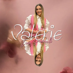 Luna Çausholli - Valerie