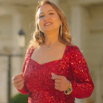 Violeta Gjishti - Me Këngë Më Thotë Ca Maraze music video