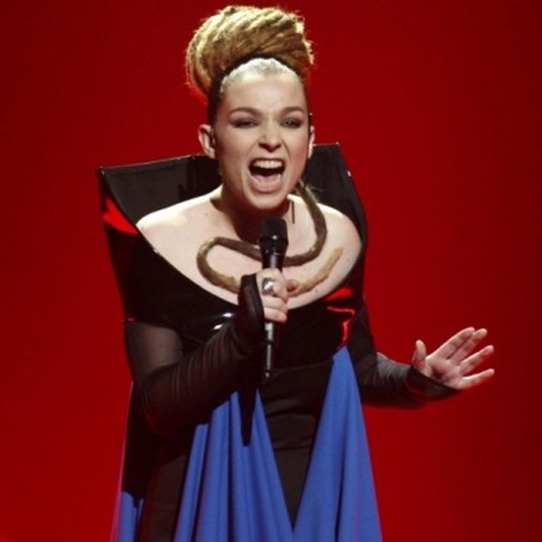 Rona Dikur Në Eurovision, Sot Te Kurrizi