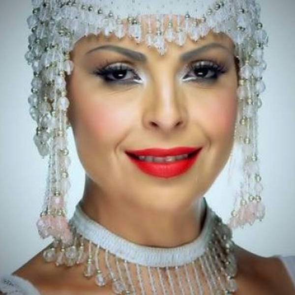 Aurela Gace Kritikon Këngëtarët Që Nuk Këndojnë Shqip